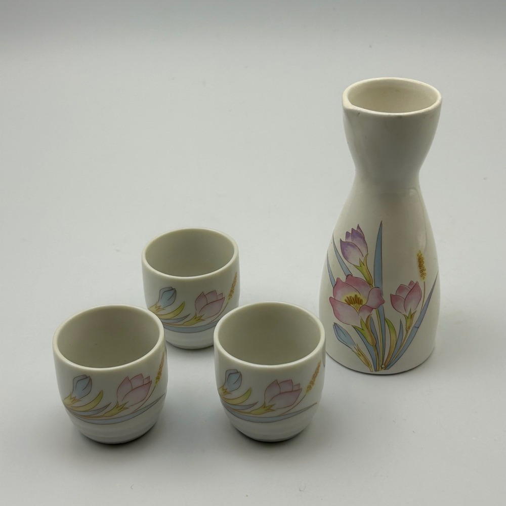 Vintage Sake Set Japan White Floral Ceramic Tokkuri 3 Cups Mid Century Zen